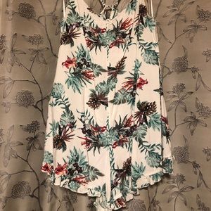 Floral ROXY romper. Criss cross tie back.